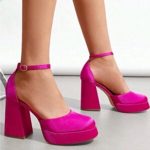 Women's Ankle-Strap Platform Block Heel Pumps - Fuchsia NWOT